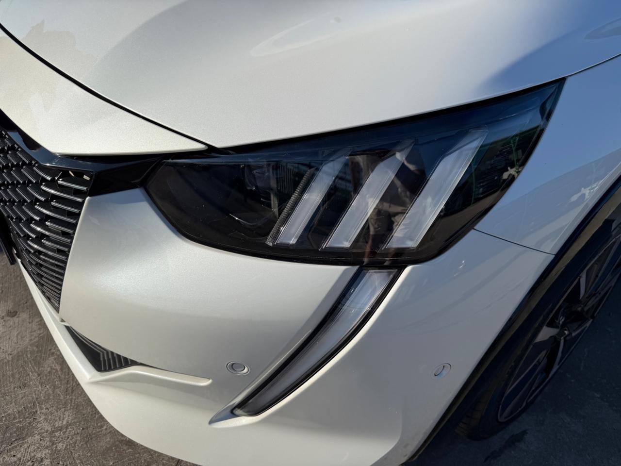 Peugeot 208 PureTech 100 Stop&Start EAT8 5 porte GT Line