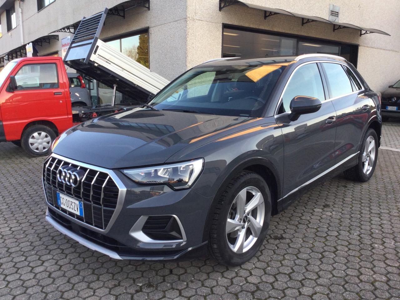 Audi Q3 35 TDI S tronic Business Advanced