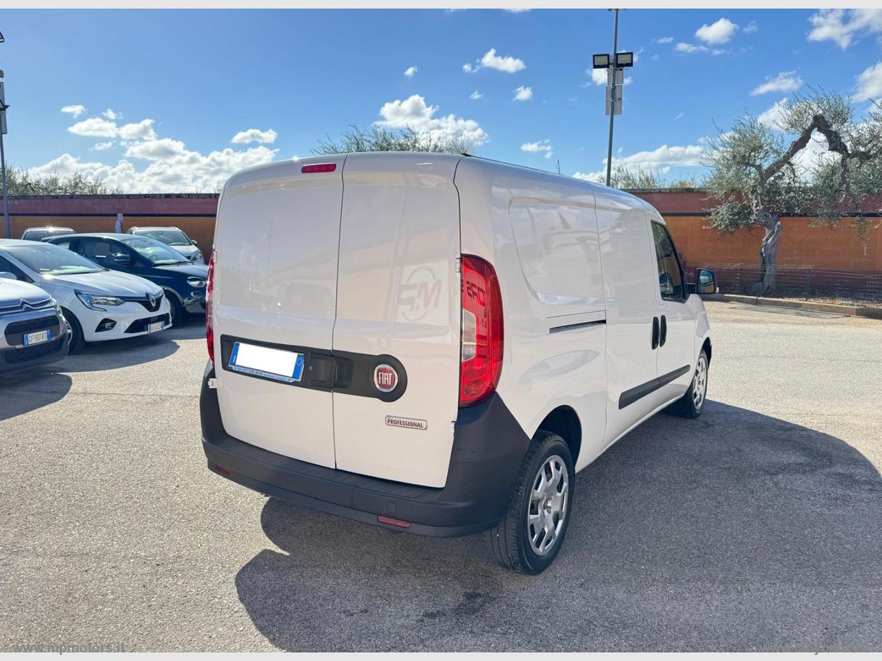 DOBLO MAXI 1.6 MJ 105CV 3 POSTI LOUNGE