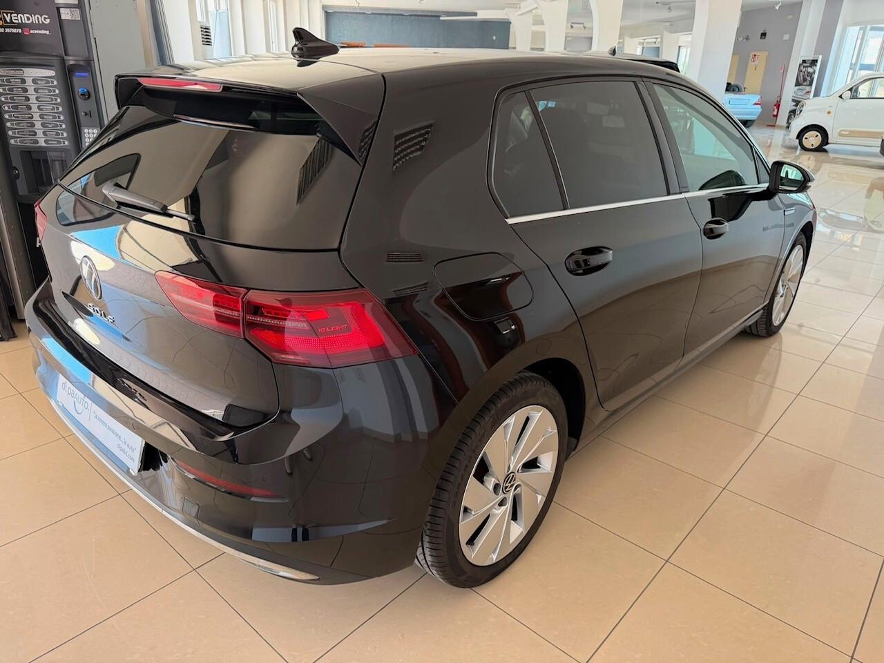 Volkswagen Golf 2.0 TDI DSG SCR Style