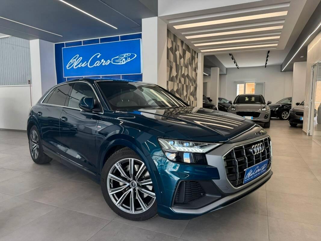 Audi Q8 50 3.0 tdi mhev quattro tiptronic