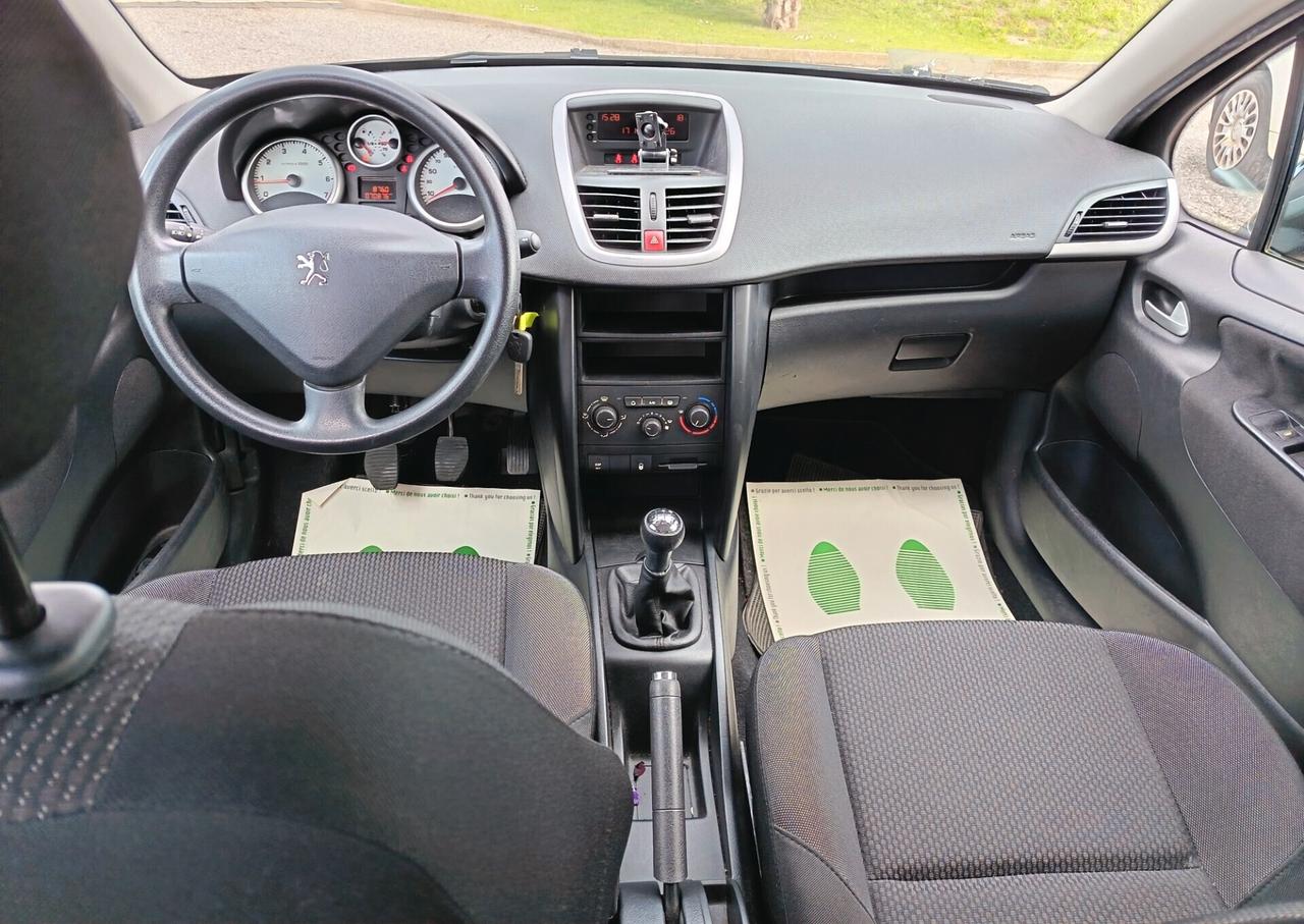 Peugeot 207 1.4 GPL PERMUTA