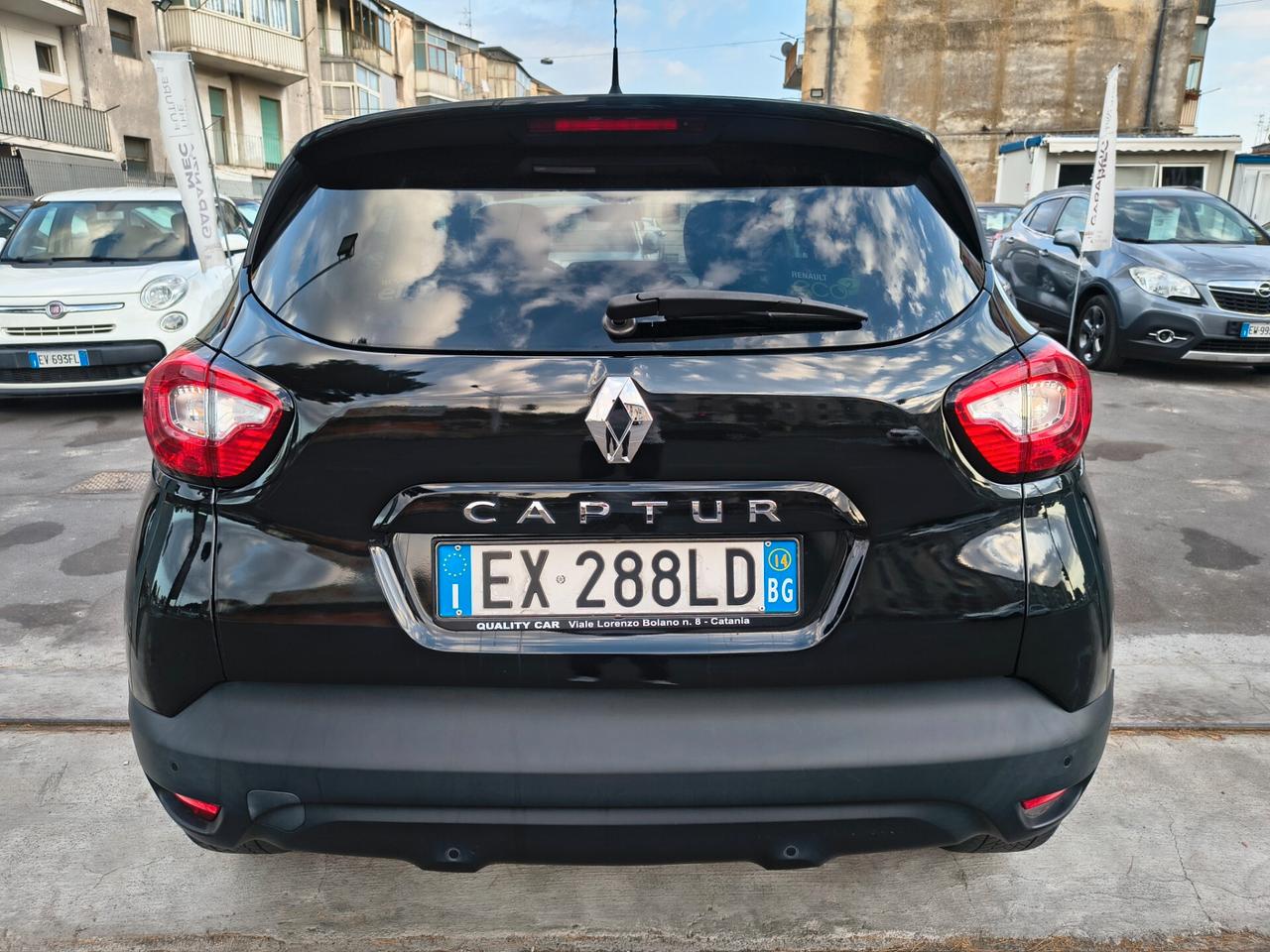 RENAULT CAPTUR BENZINA UNICOPROPRIETARIO ANNO 2014