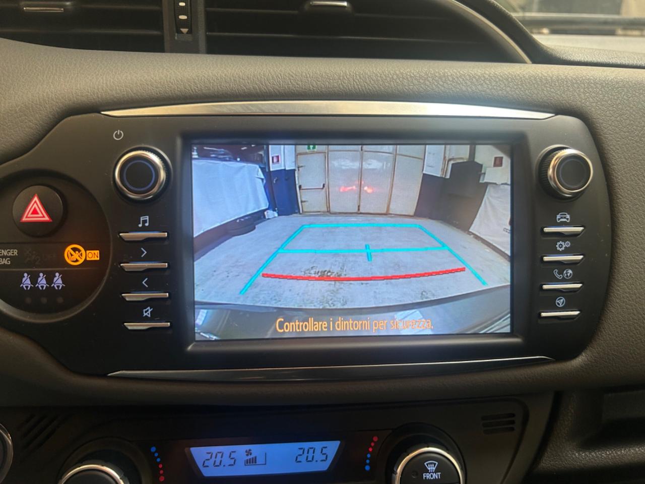 Toyota Yaris 1.5 Hybrid 5 porte Active