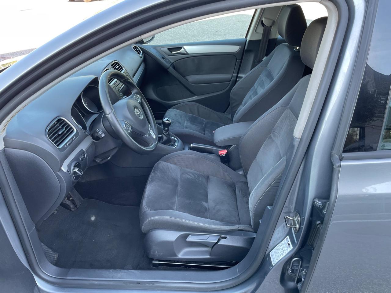 Volkswagen Golf Business 1.6 TDI 5p.*Neo patentati *