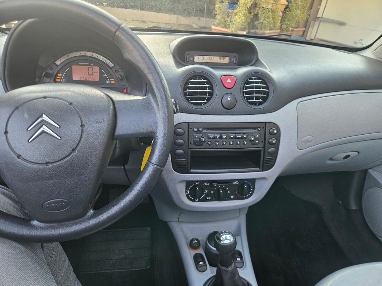 Peugeot 308 2.0 HDi 136CV aut. SW Ciel Féline 7 posti