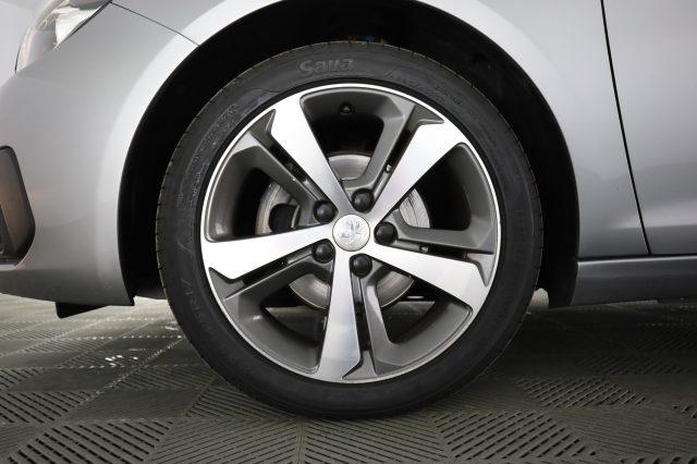 PEUGEOT 308 308 BlueHDi 130 S&S SW Style (a stock)