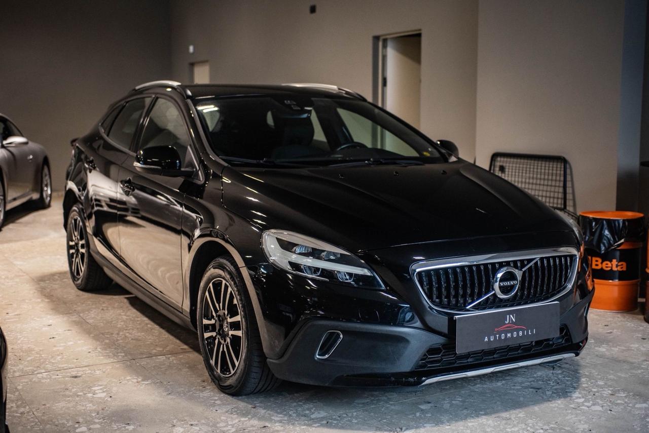 Volvo V40 D2 'eco' Geartronic Momentum