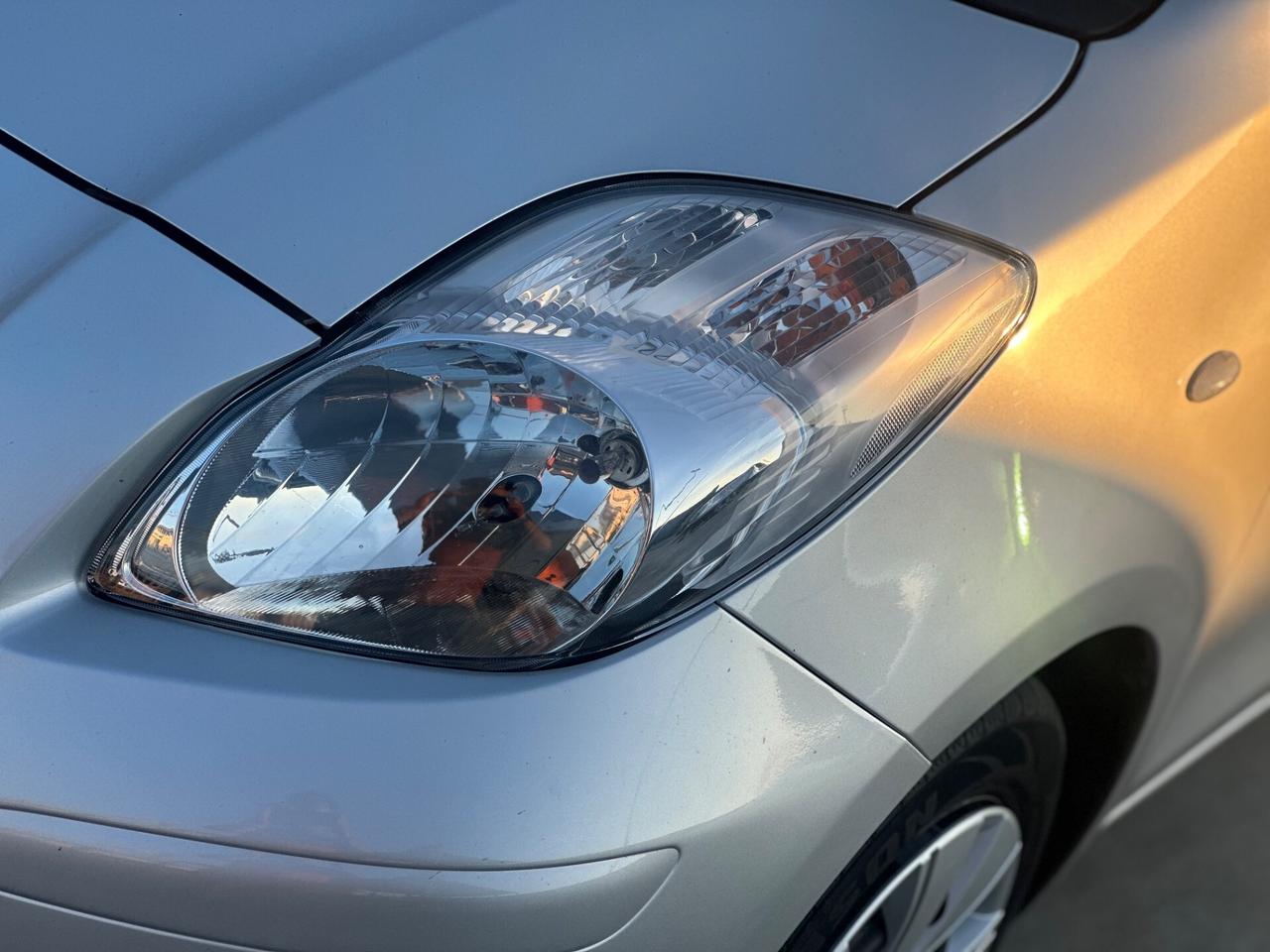 Toyota YARIS 1.3 BENZINA 2010 - SOLO 170 MILA KM