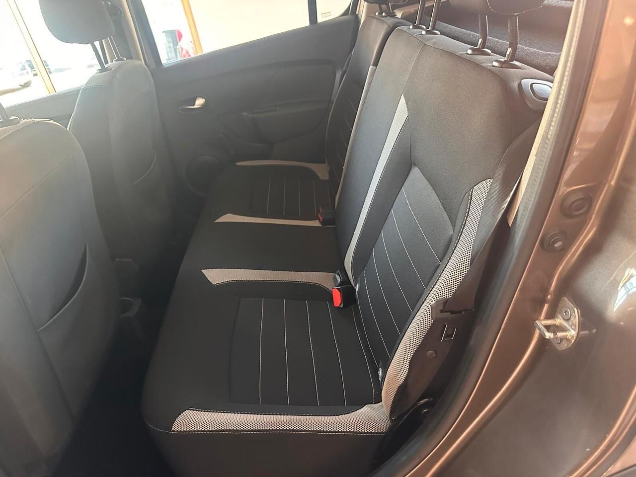 Dacia Sandero Stepway 0.9 TCe Turbo GPL 90 CV S&S Techroad