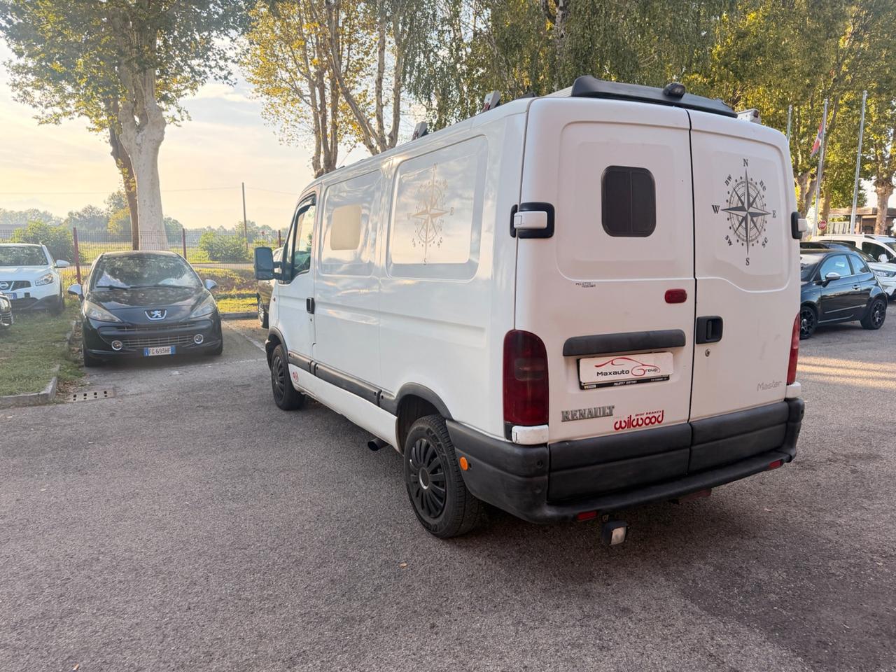 Renault Master T28 2.5 diesel PC Combi