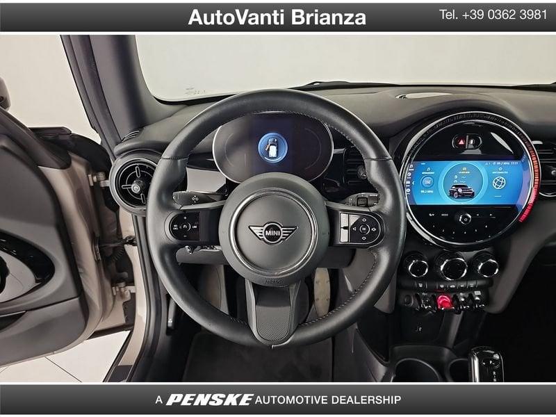 MINI Mini Mini 3p 1.5 Cooper Classic Premium Mid Package