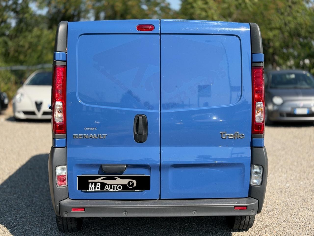 Renault Trafic 2.0 DCI (150.000KM)