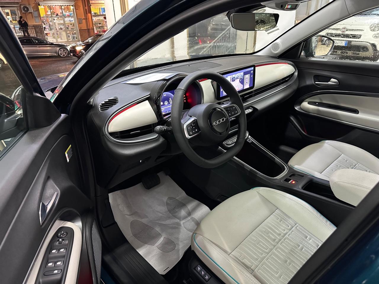 Fiat 600 Hybrid 100 CV DCT MHEV La Prima