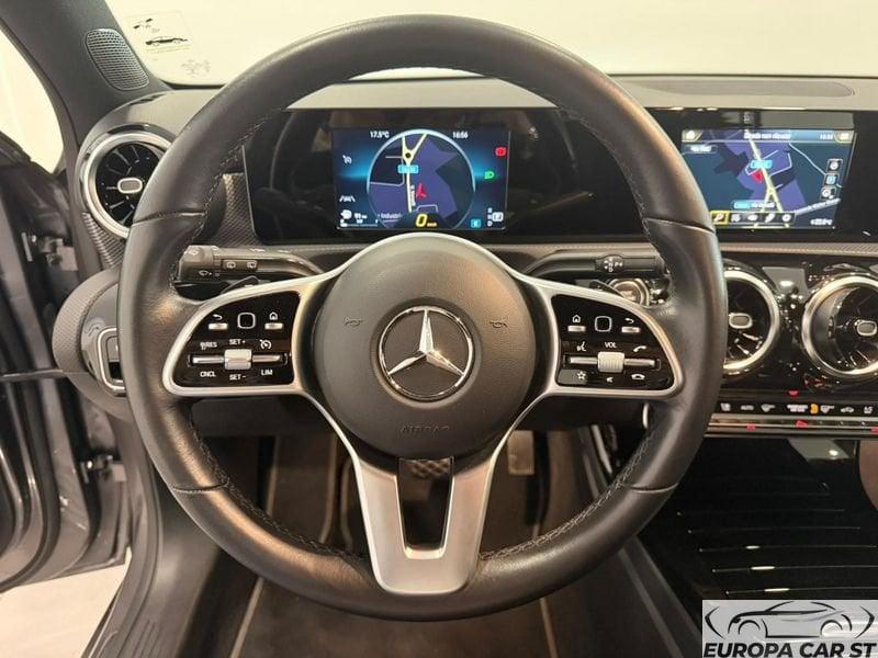 Mercedes-Benz Classe A A 180 d Automatic Sport