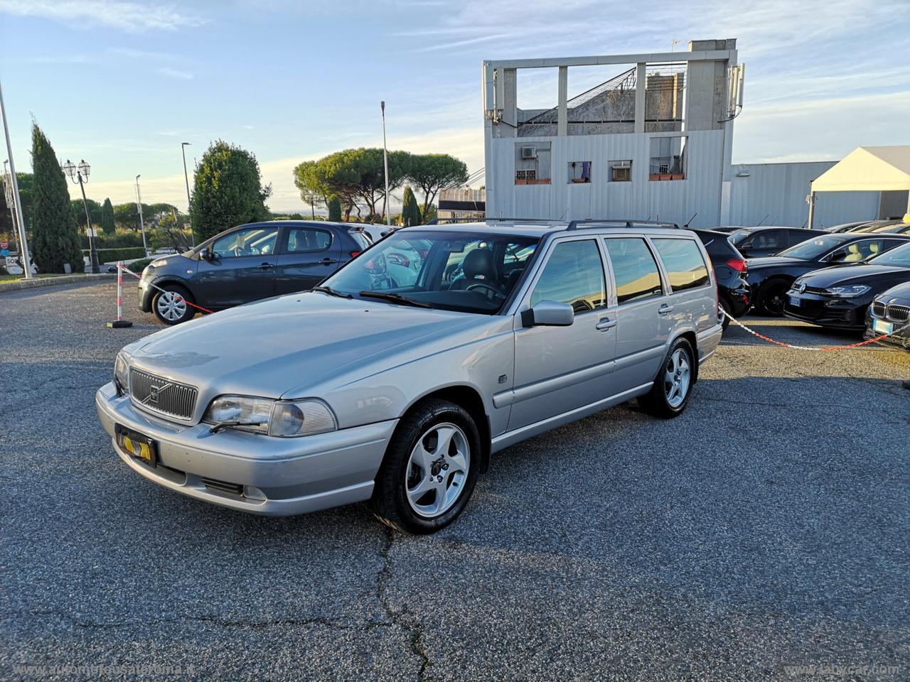 VOLVO V70 2.0I TURBO 20V CAT. T-5 AWD Optima RATE AUTO MOTO SCOOTER