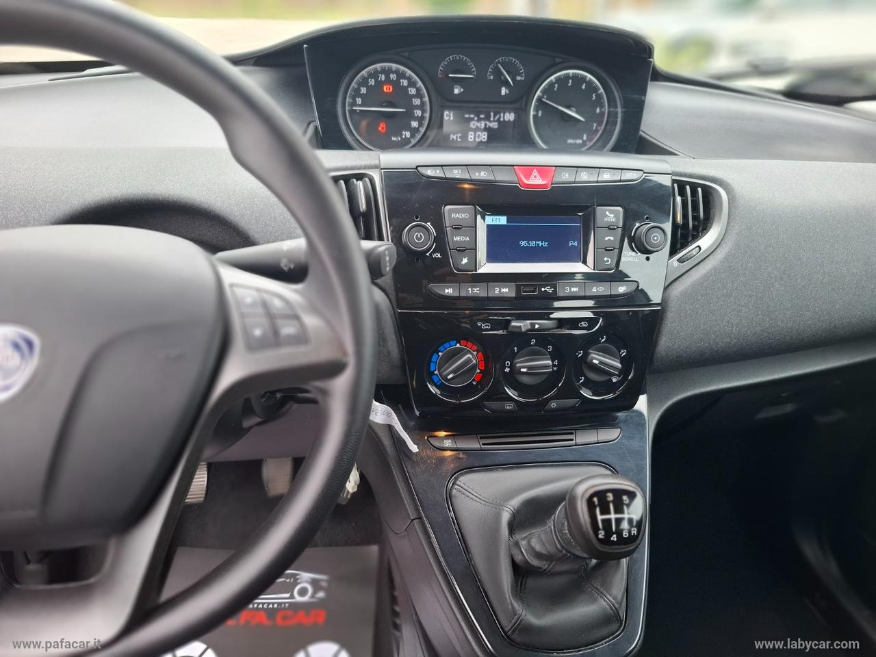 LANCIA Ypsilon 1.0 FireFly 5p.S&S Hybrid Silver