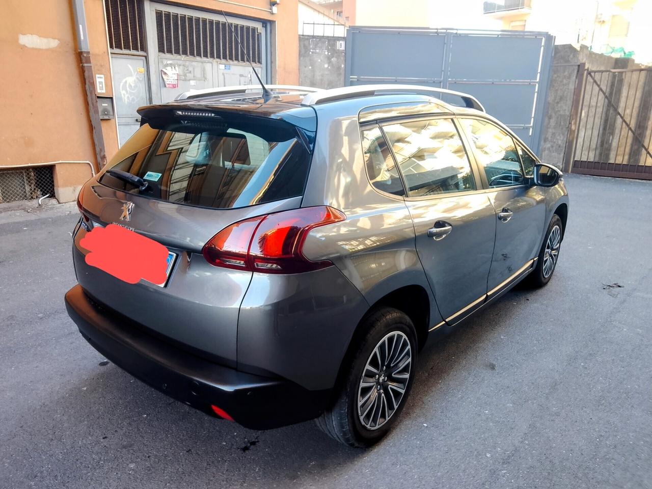 Peugeot 2008 BlueHDi 100 Allure