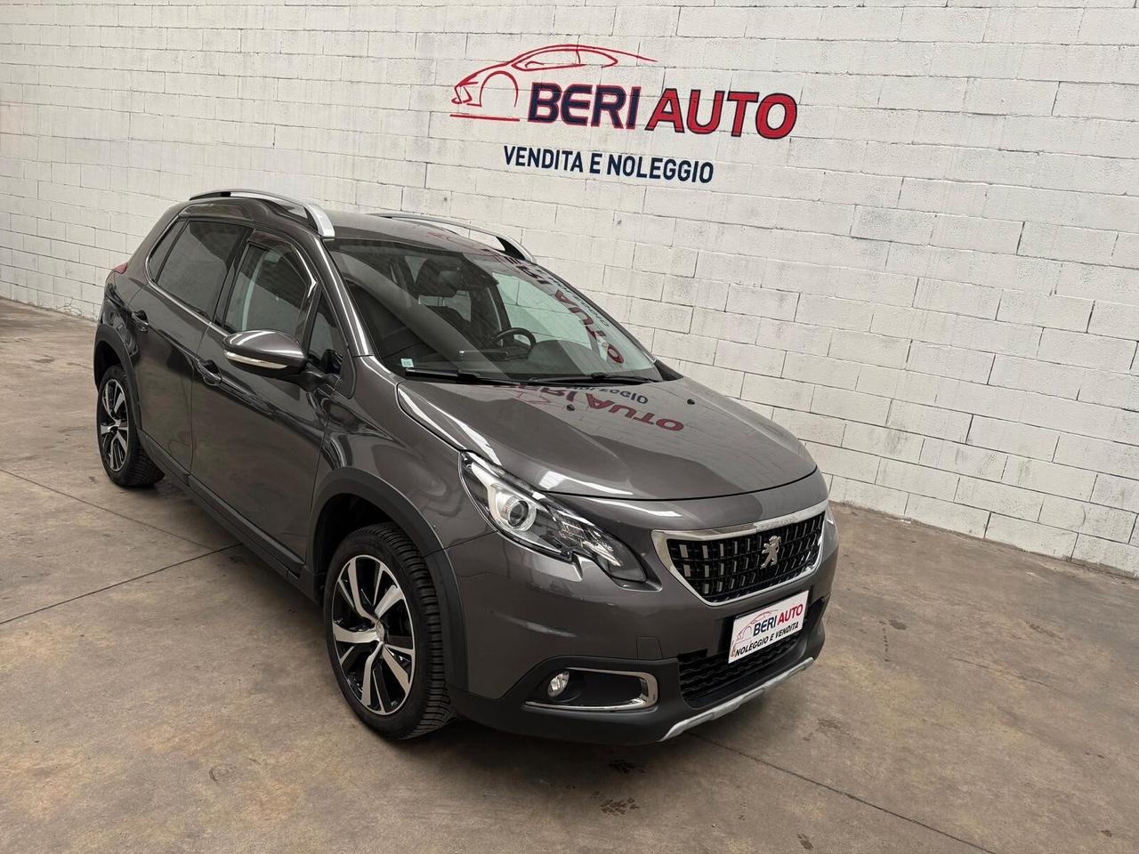 Peugeot 2008 allestimento Black Matt