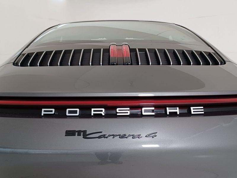 Porsche 911 VIII Carrera 992 Coupe Coupe 3.0 Carrera 4 auto