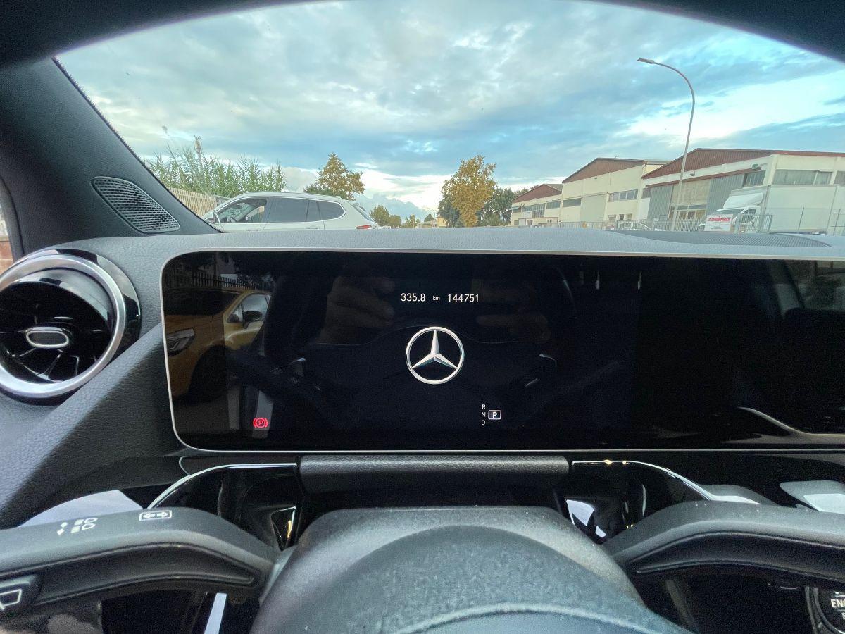 MERCEDES - Classe B - B 200 d Automatic Executive