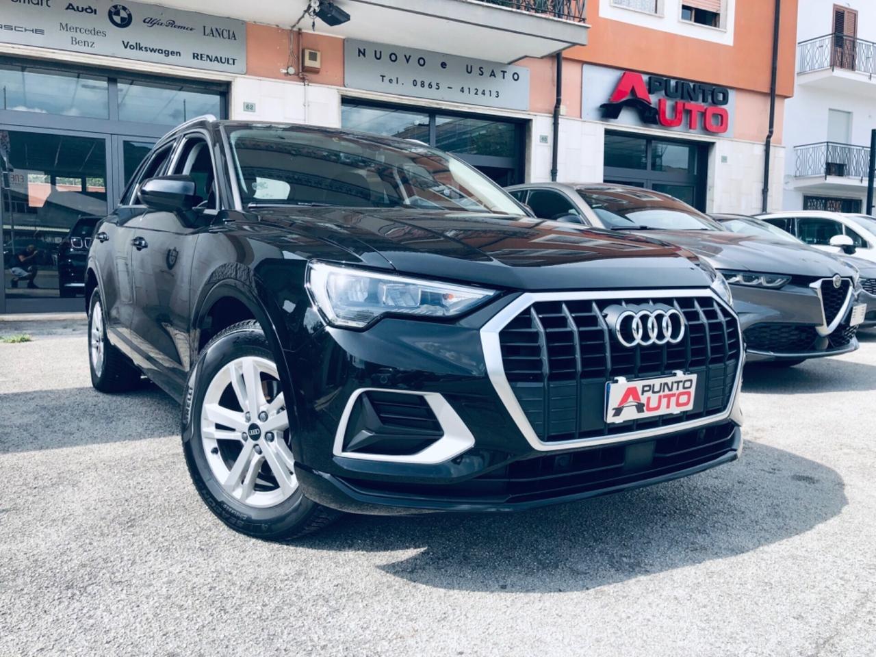 Audi Q3 35 TDI S tronic Business