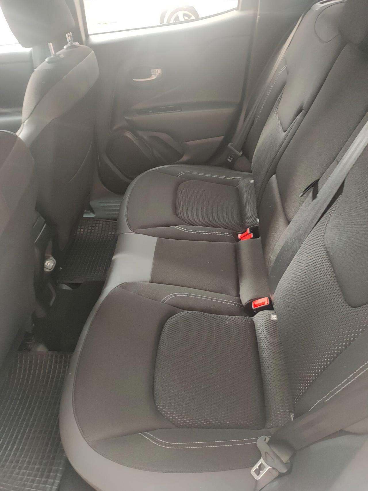 Jeep Renegade 1.6 Mjt 120 CV Limited Black line edition