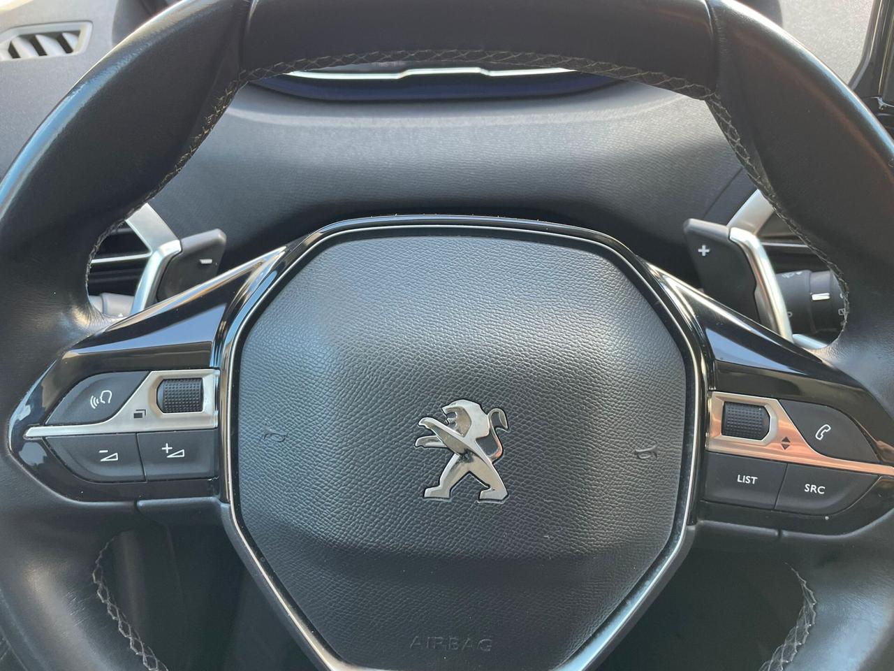 Peugeot 3008 BlueHDi 130 S&S EAT8 Allure
