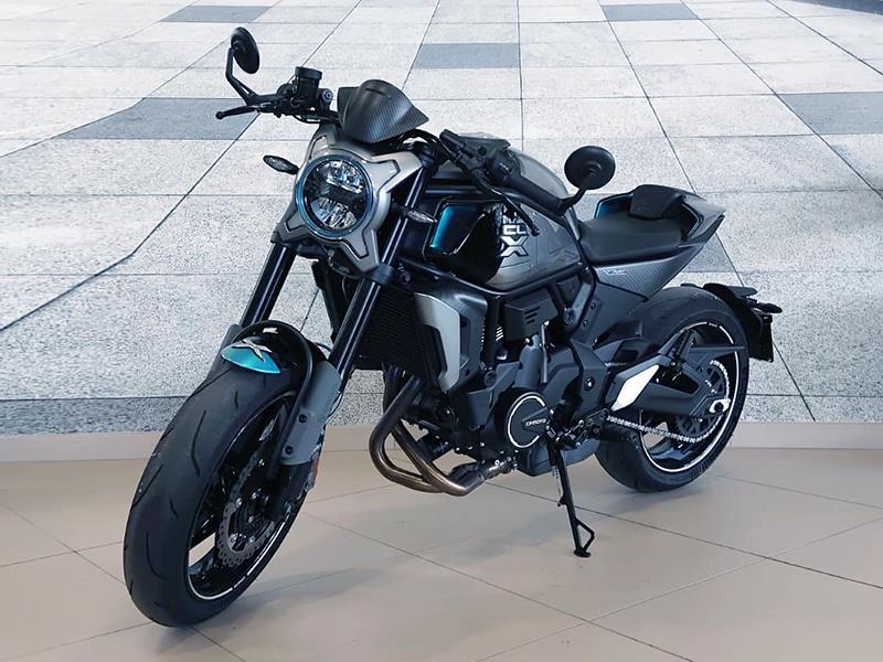 CFMoto 700 CL-X Sport