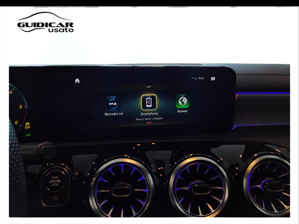 Mercedes-Benz Classe A - W177 2018 - A 180 d Premium auto