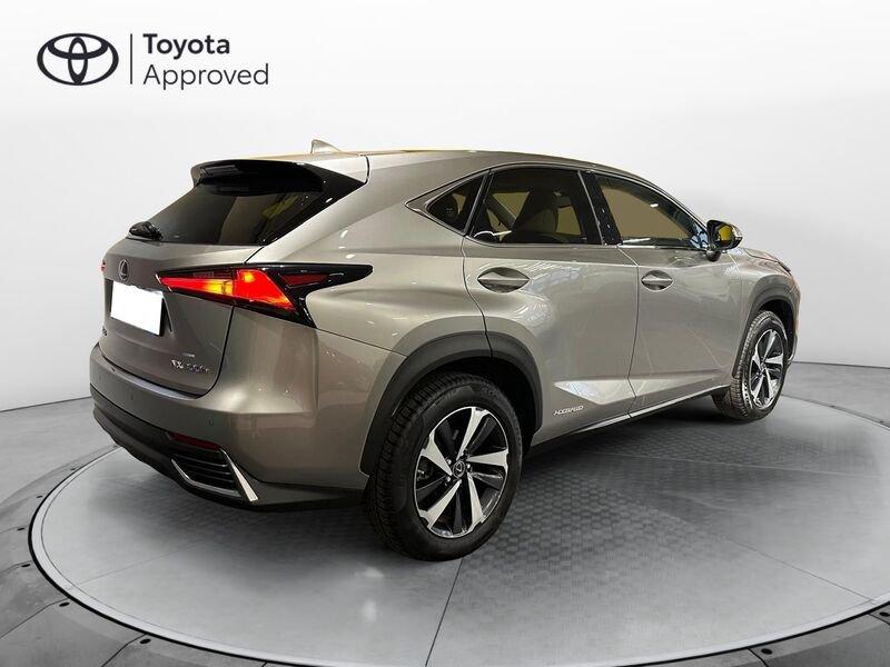 Lexus NX Hybrid 4WD Luxury