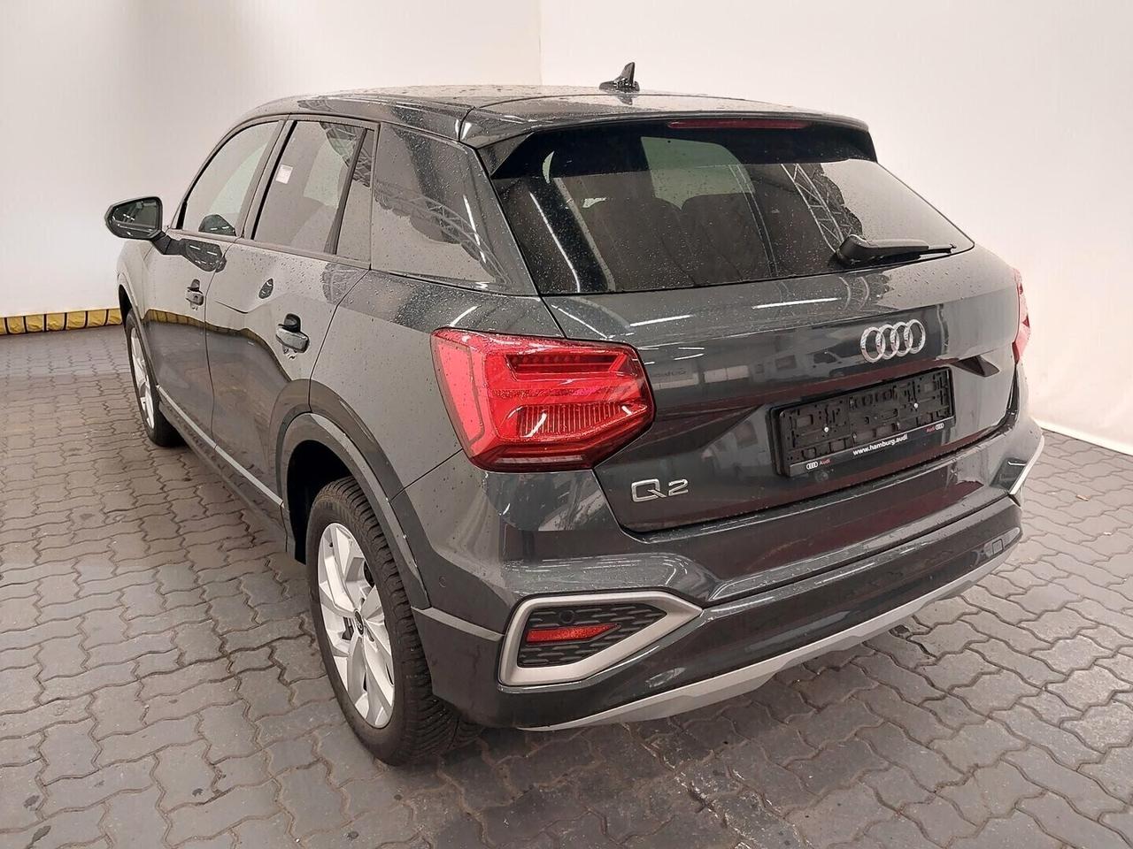 Audi Q2 30 TDI S tronic Advanced MATRIX LED / VIRTUAL / CAMERA / R17