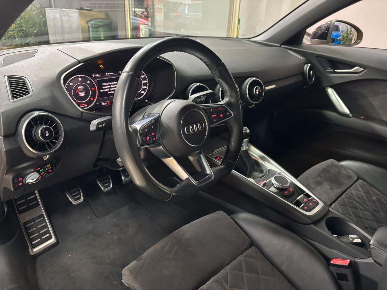 Audi TT Roadster 2.0 TDI ultra S line