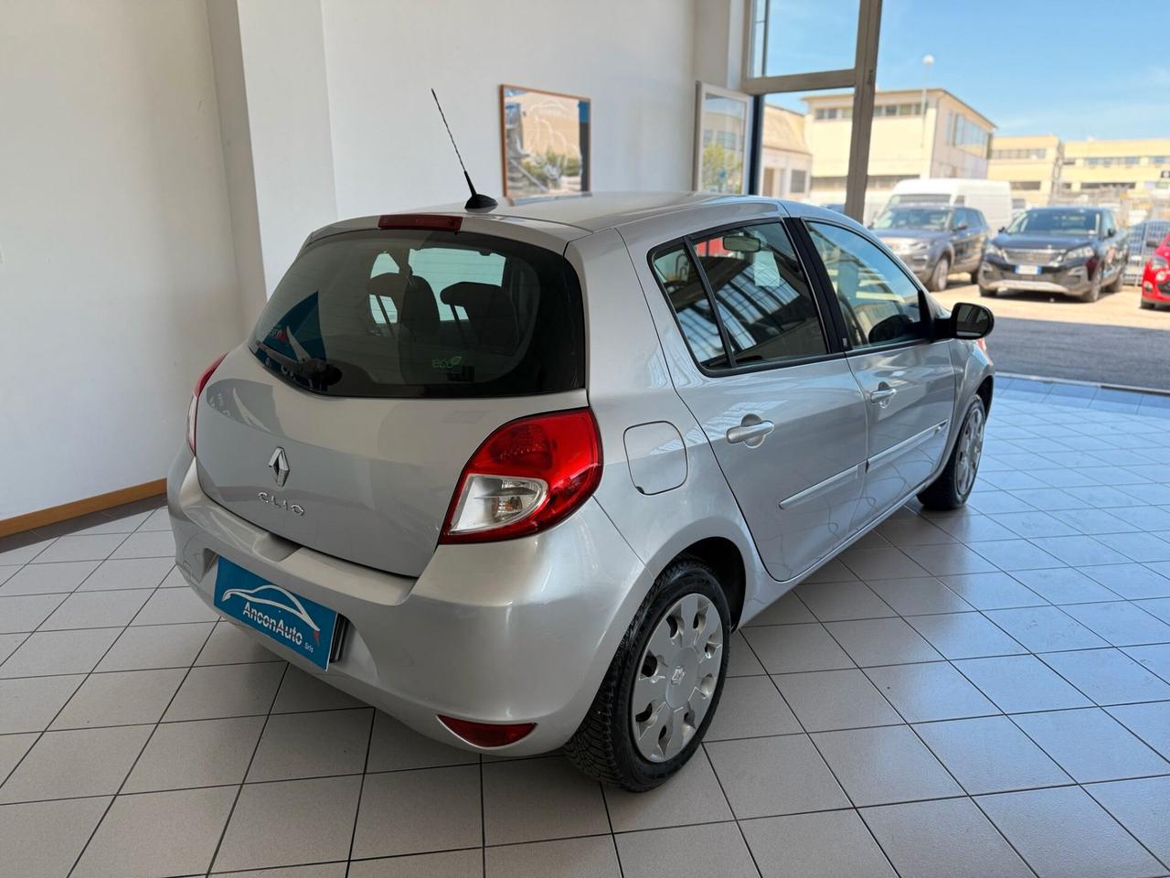 Renault Clio 1.2 GPL X NEOPATENTATI 2011