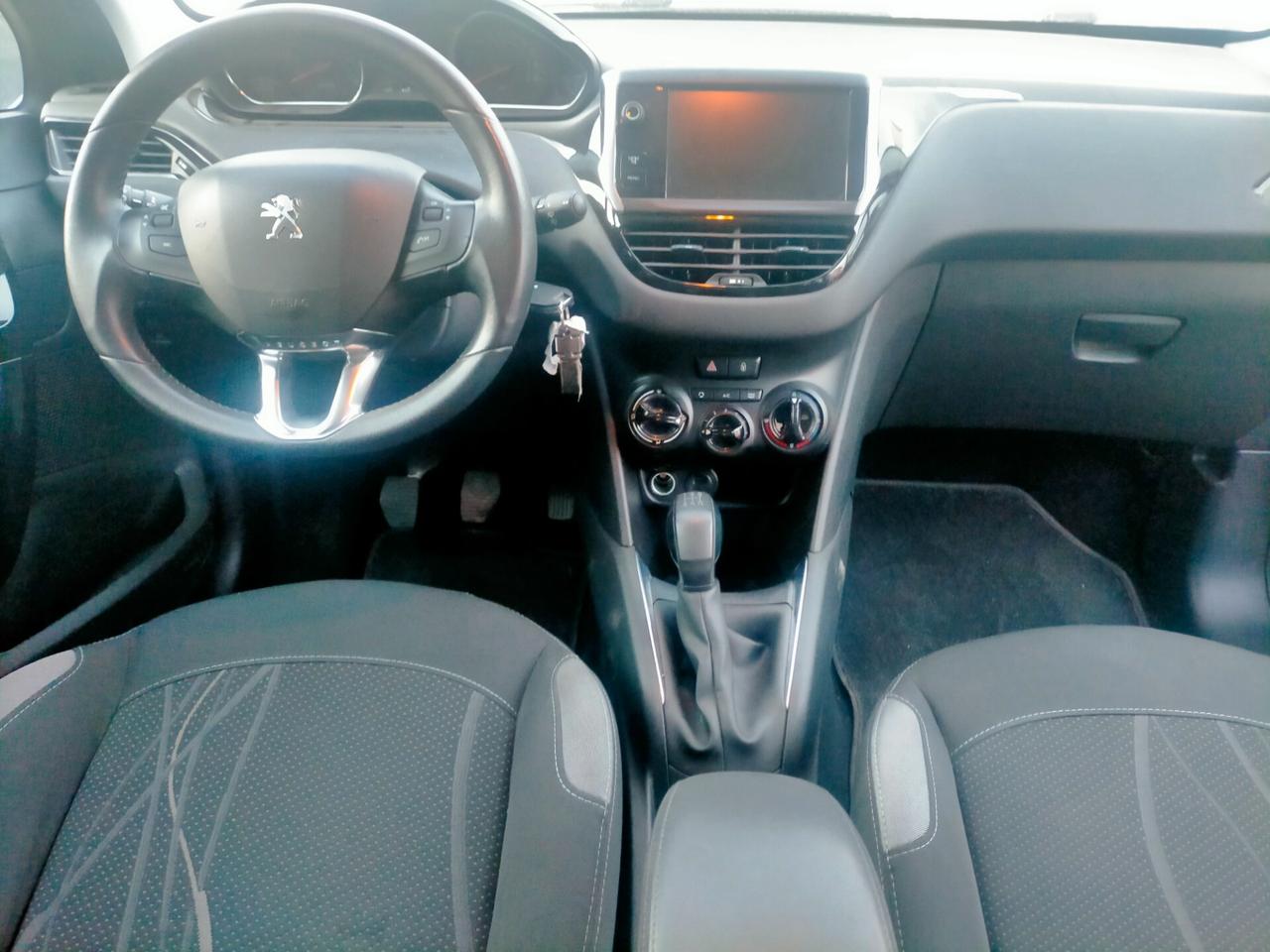 Peugeot 208 1.4 HDi 68 CV 3 porte Active