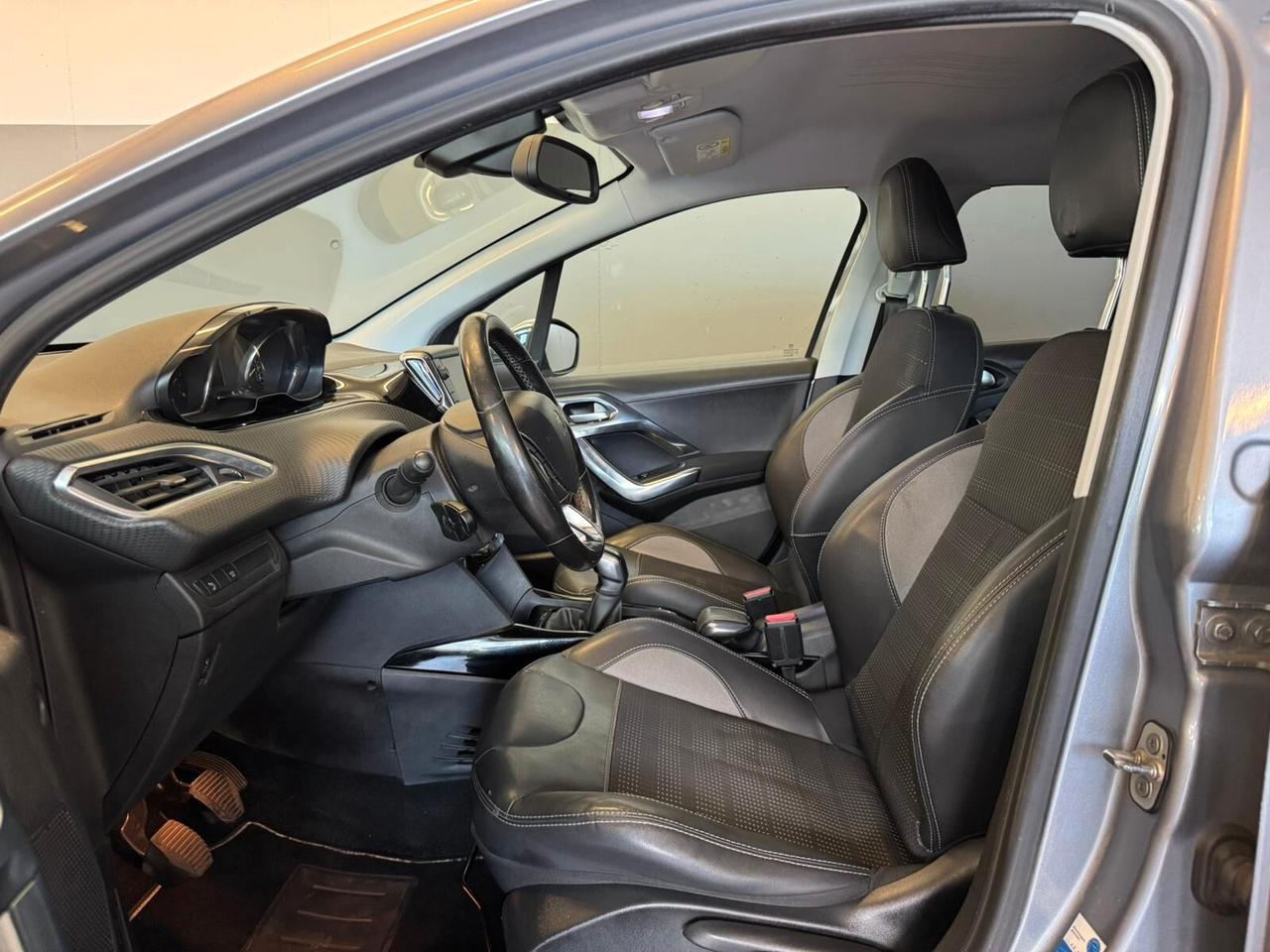 Peugeot 2008 BlueHDi 100 Allure