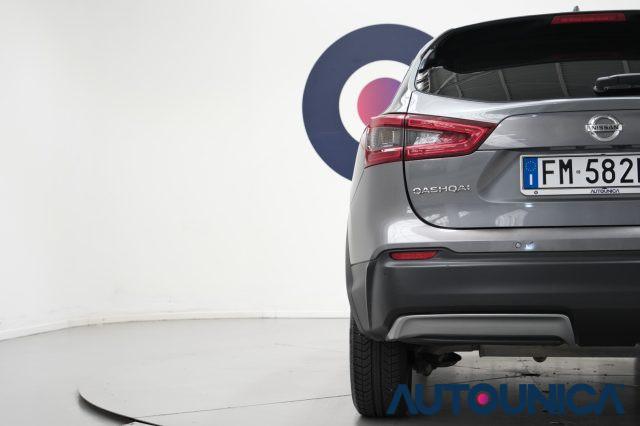 NISSAN Qashqai 1.2 DIG-T N-CONNECTA NEOPATENTATI TETTO PANORAMA