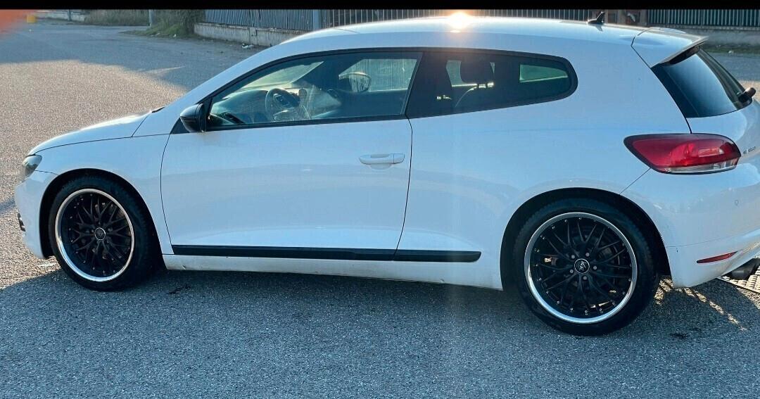 Volkswagen Scirocco 1.4 TSI 160CV