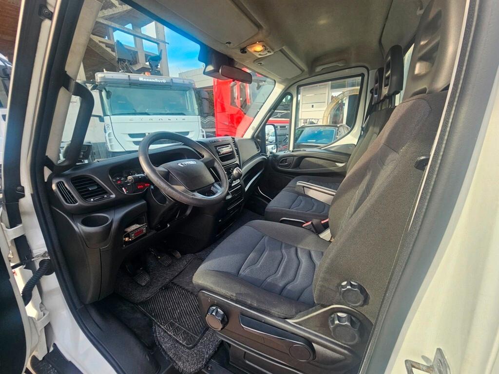 IVECO DAILY 72-150 FRIGO CON PEDANA-2018