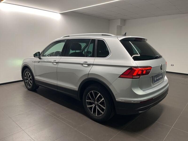 Volkswagen Tiguan Nuova Life 2.0 TDI SCR 90 kW/122 CV man