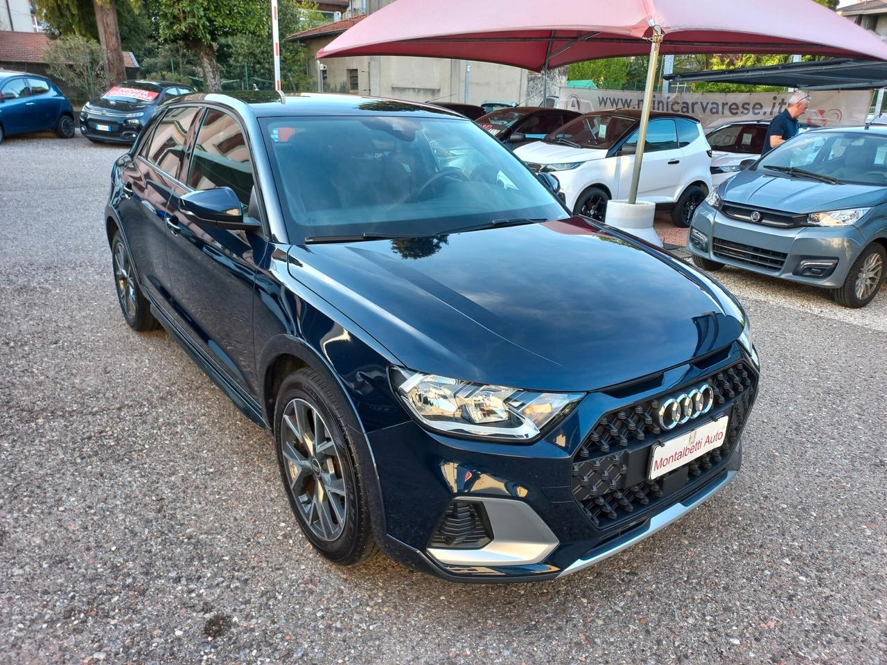Audi A1 citycarver 25 TFSI Admired S-LINE INTERNO