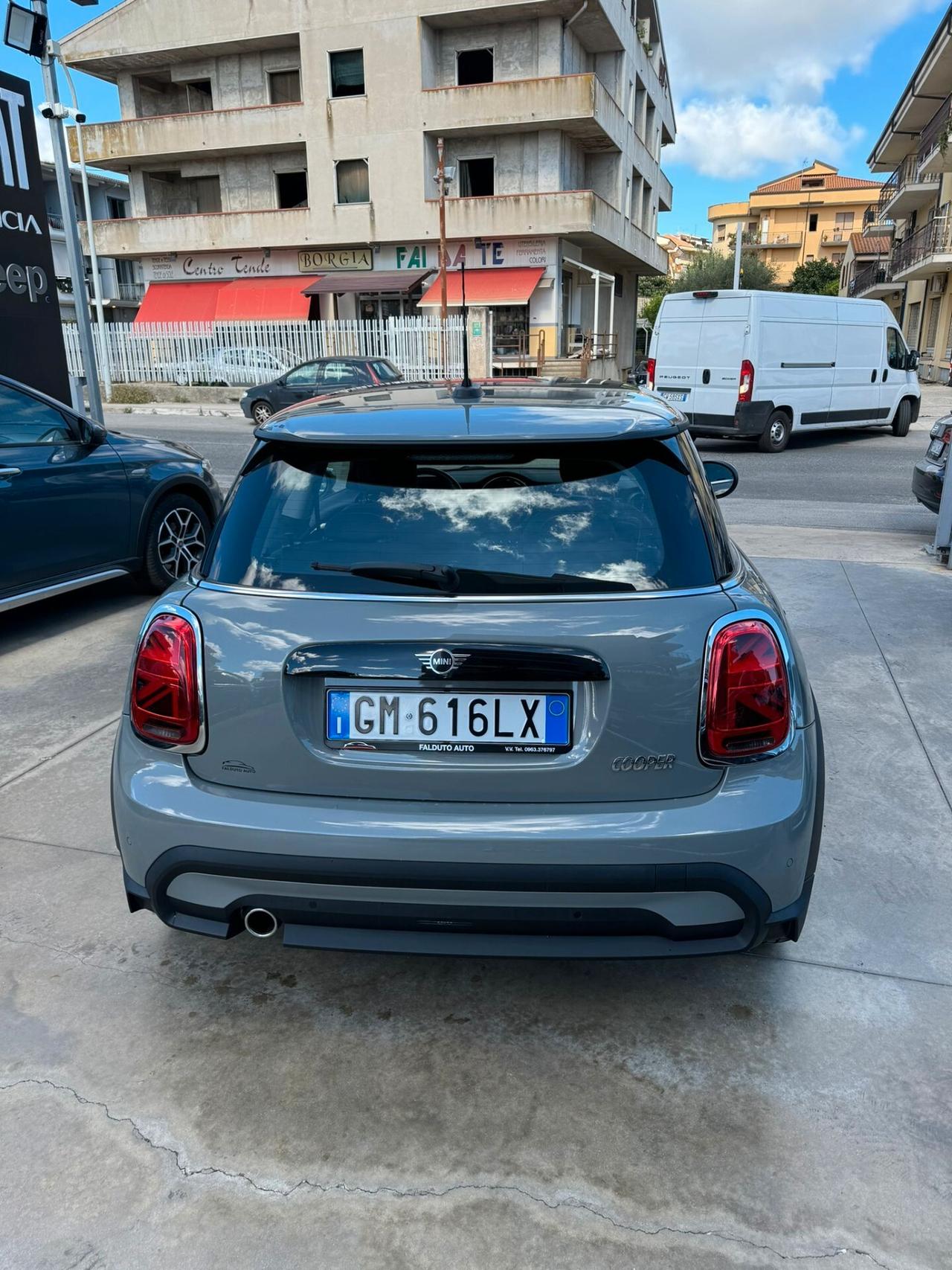 Mini 1.5 Cooper Resolute