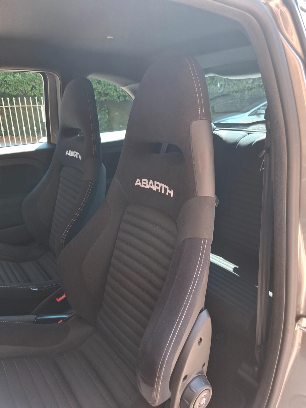 Abarth 595 1.4 Turbo T-Jet 180 CV Competizione