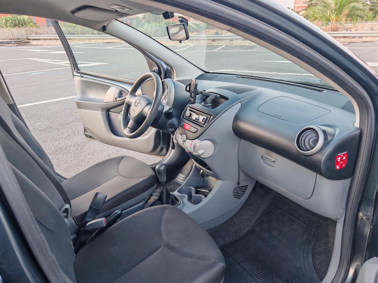 Toyota Aygo 1.0 benzina 2011 come nuova