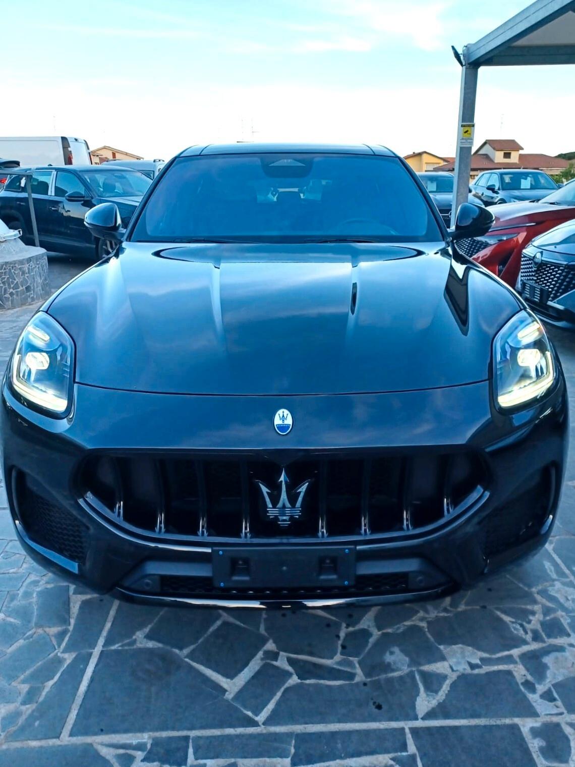 Maserati Grecale MHEV 330 CV AWD Modena