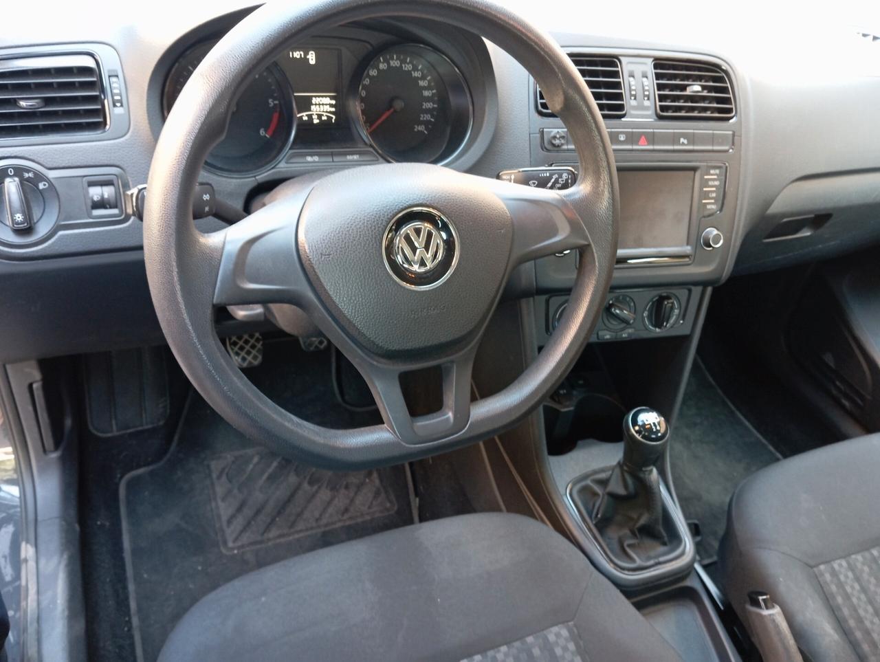 Volkswagen Polo 1.4 TDI Comfortline E6 offerta del mese