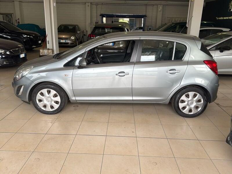 Opel Corsa 1.2 85cv Ecotec GPL
