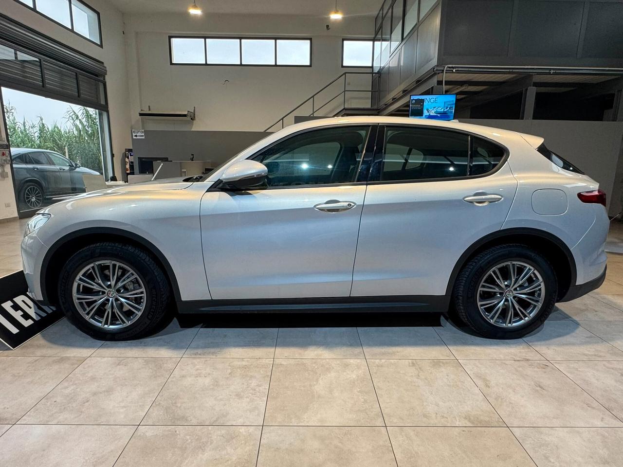 Alfa Romeo Stelvio 2.2 Turbodiesel 190 CV AT8 RWD Business