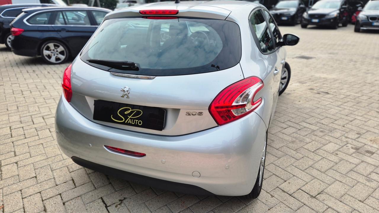 Peugeot 208 1.2BENZ/60KW/ 82 CV 5 porte /OK NEOPATENTATI