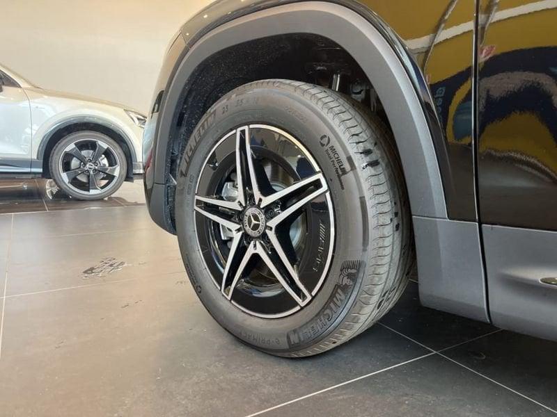 Mercedes-Benz EQB 250+ AMG Line Advanced
